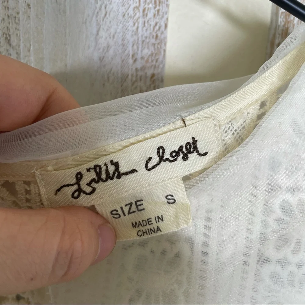 Anthro Lili’s Closet Lattice Line Lace Swing Top - Picture 3 of 8